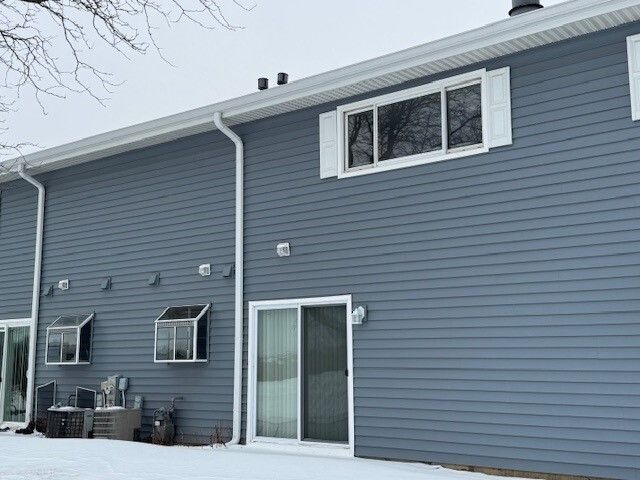 34016 N White Oak Lane 34016, Gurnee, IL 60031