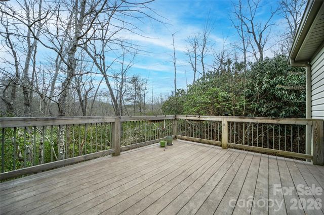 126 Gasga Court, Brevard, NC 28712