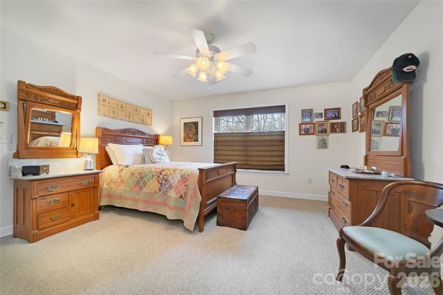 126 Gasga Court, Brevard, NC 28712