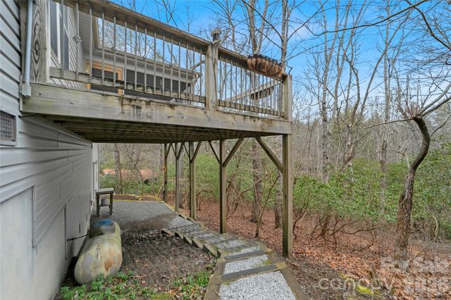 126 Gasga Court, Brevard, NC 28712