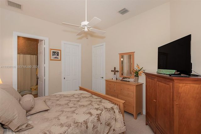 610 W Enclave Cir W, Pembroke Pines, FL 33027