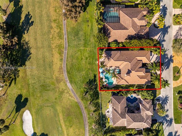 610 W Enclave Cir W, Pembroke Pines, FL 33027