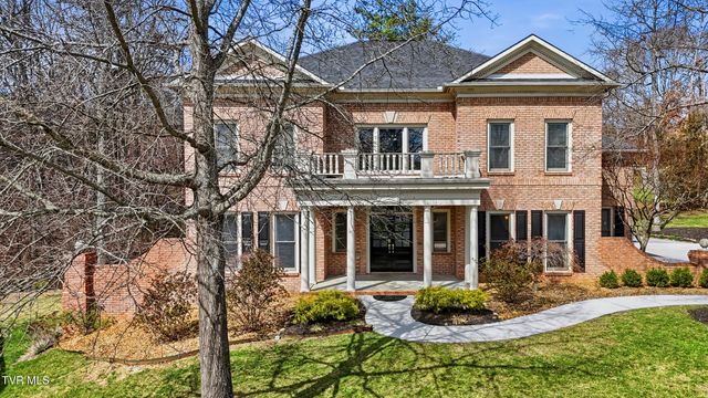 1054 Colonial Drive, Morristown, TN 37814