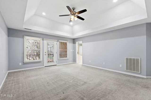 1054 Colonial Drive, Morristown, TN 37814