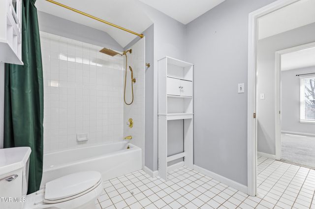 1054 Colonial Drive, Morristown, TN 37814