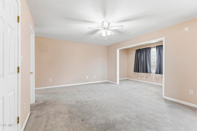 1054 Colonial Drive, Morristown, TN 37814