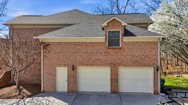 1054 Colonial Drive, Morristown, TN 37814