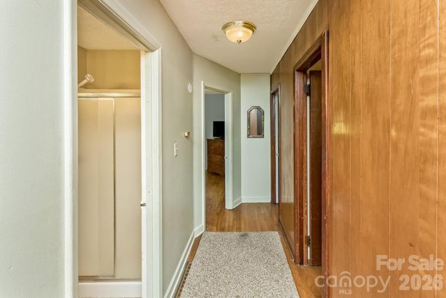 379 Bee Tree Road, Swannanoa, NC 28778