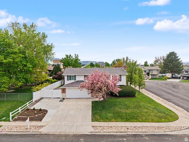 523 MOUNTAIN RD, Centerville, UT 84014