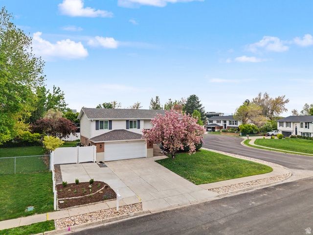 523 MOUNTAIN RD, Centerville, UT 84014