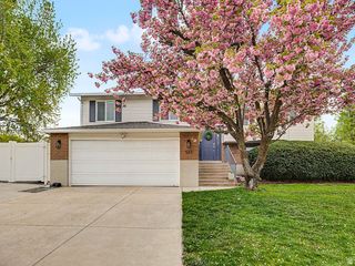 523 MOUNTAIN RD, Centerville, UT 84014