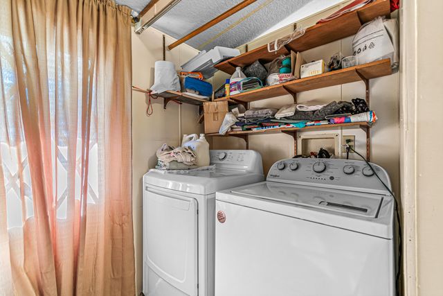 2385 Table Rock Road SPC 2, Medford, OR 97501