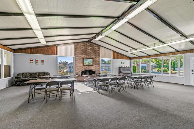 2385 Table Rock Road SPC 2, Medford, OR 97501