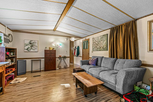 2385 Table Rock Road SPC 2, Medford, OR 97501