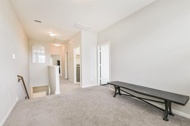 327 Biltmore Loop, Montgomery, TX 77316