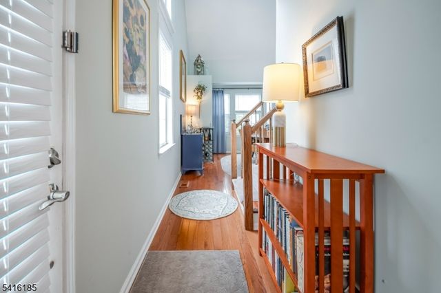 1 Pinehurst Dr, Washington Twp., NJ 07882