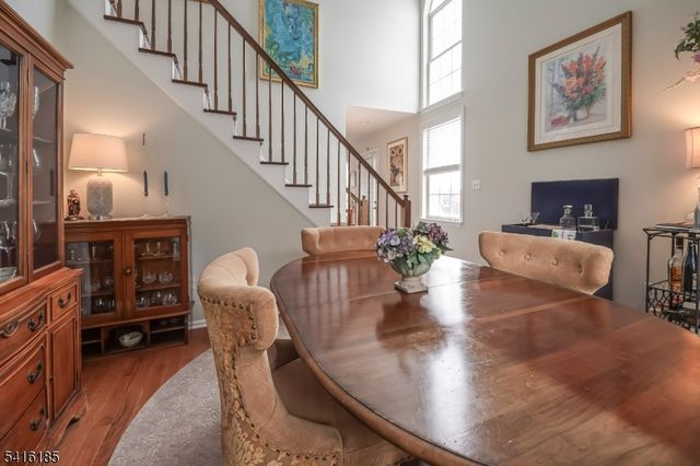 1 Pinehurst Dr, Washington Twp., NJ 07882