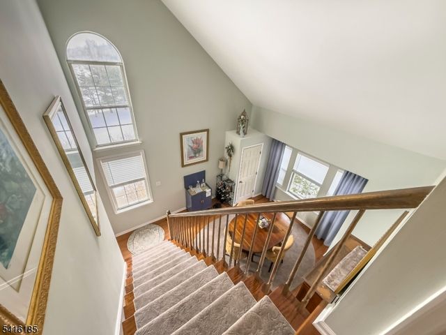 1 Pinehurst Dr, Washington Twp., NJ 07882