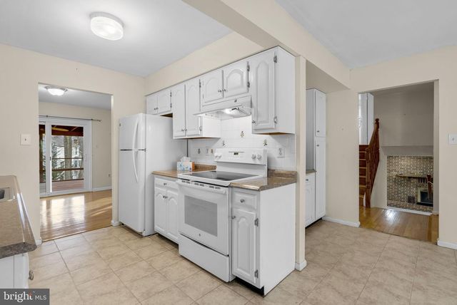 3909 STOCONGA DR, Beltsville, MD 20705