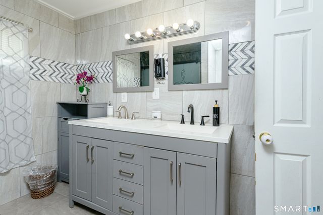 78 Roath Street, Norwich, CT 06360