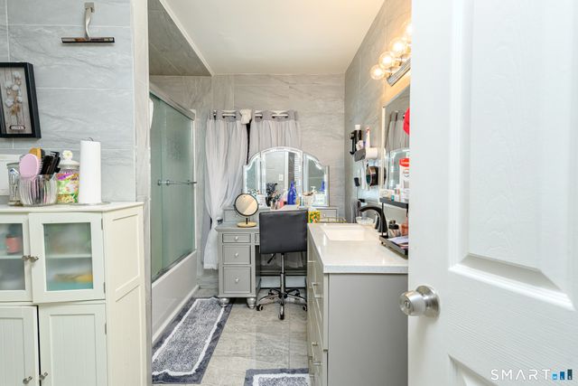 78 Roath Street, Norwich, CT 06360