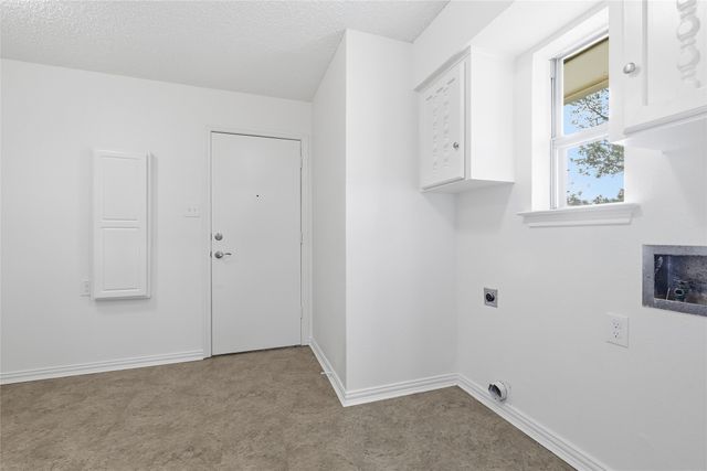 401 Monti Drive, Lewisville, TX 75057