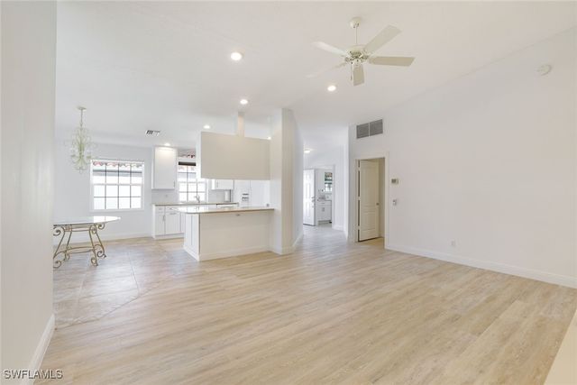 4103 Los Altos CT, Naples, FL 34109