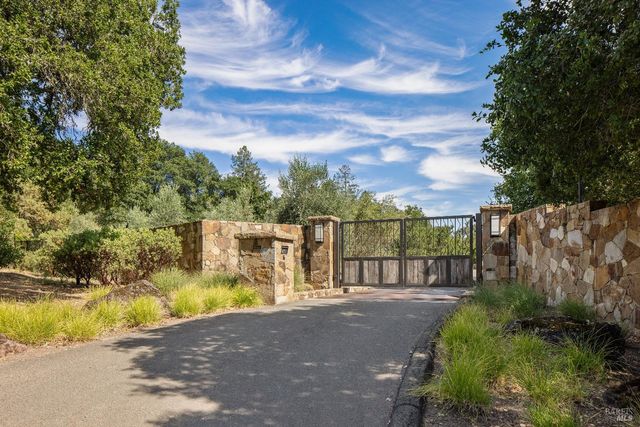 232 N Fork Crystal Springs Rd, St. Helena, CA 94574