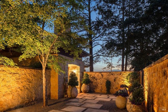 232 N Fork Crystal Springs Rd, St. Helena, CA 94574