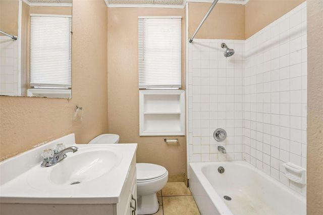 2715 W NORTH A STREET, Tampa, FL 33609