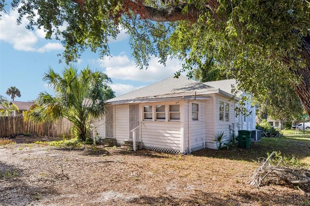 2715 W NORTH A STREET, Tampa, FL 33609