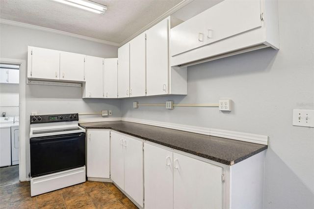 2715 W NORTH A STREET, Tampa, FL 33609