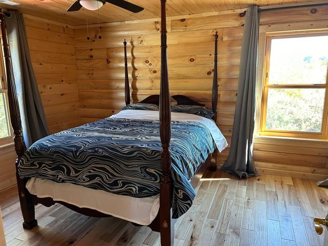 375 County Road 401, Madisonville, TN 37354
