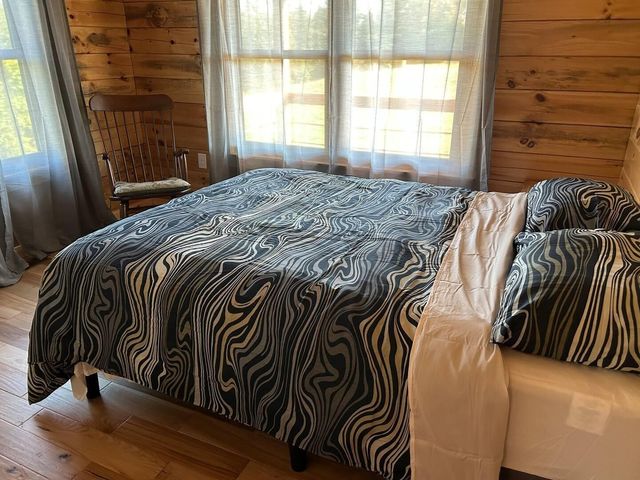 375 County Road 401, Madisonville, TN 37354