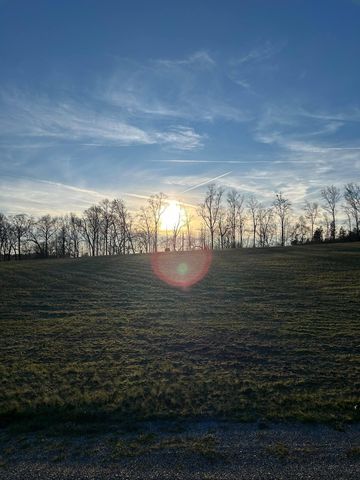 375 County Road 401, Madisonville, TN 37354