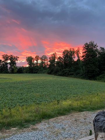 375 County Road 401, Madisonville, TN 37354