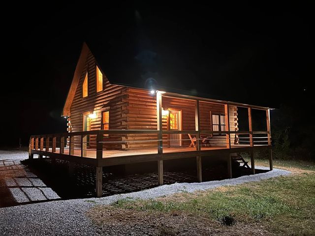 375 County Road 401, Madisonville, TN 37354