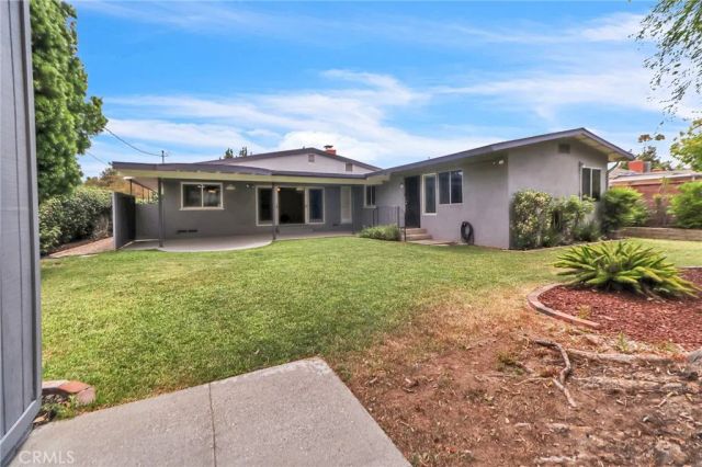 622 Esther Way, Redlands, CA 92373