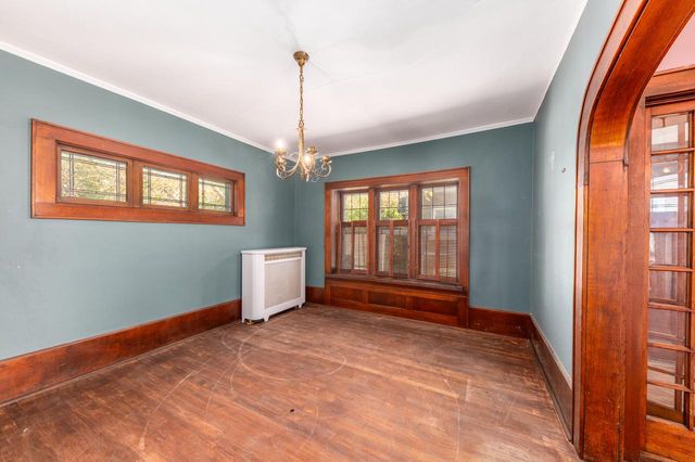 2226 E Newton AVENUE, Shorewood, WI 53211