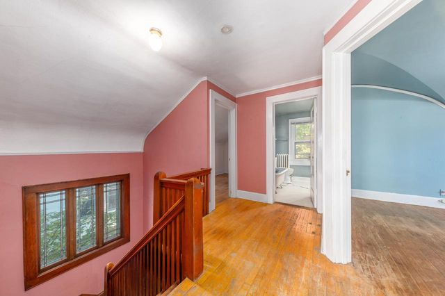 2226 E Newton AVENUE, Shorewood, WI 53211