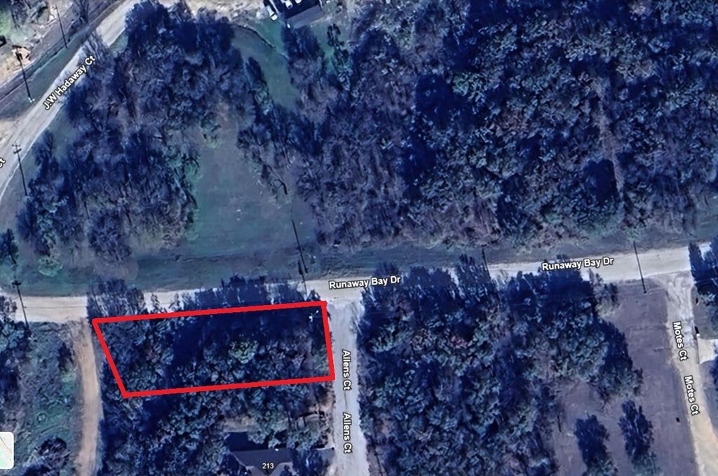 tbd Allens Court, Runaway Bay, TX 76426