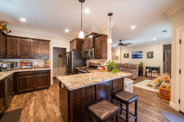 3753 Craftsman Avenue, Shasta Lake, CA 96019