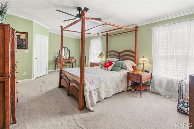 106 Bridle Trail Drive, Robertsville, MO 63072
