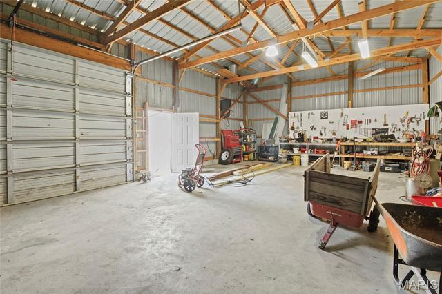 106 Bridle Trail Drive, Robertsville, MO 63072