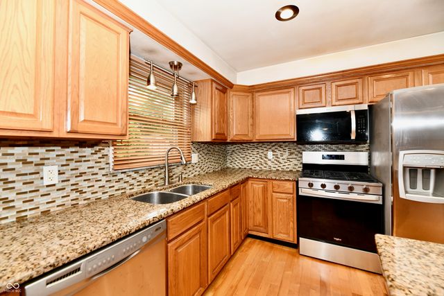 4648 Bluffwood N, Indianapolis, IN 46228