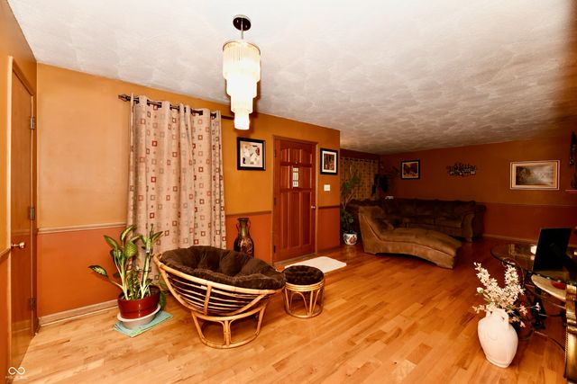 4648 Bluffwood N, Indianapolis, IN 46228