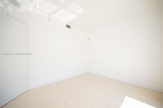 201 SW 17th Road 701, Miami, FL 33129
