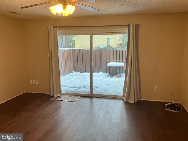 2294 WHITE CORNUS LN, Reston, VA 20191