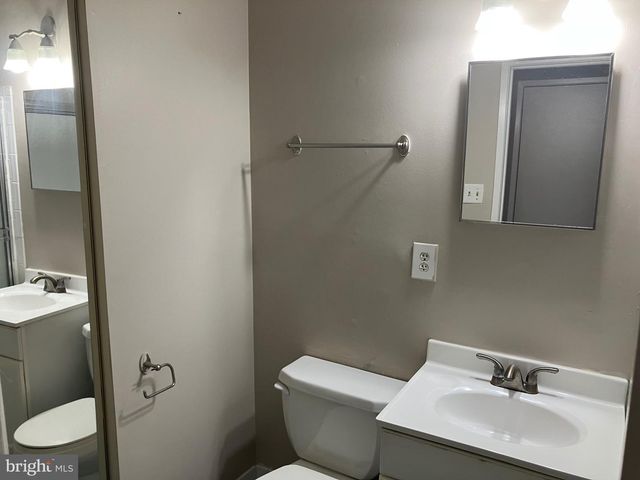 2294 WHITE CORNUS LN, Reston, VA 20191