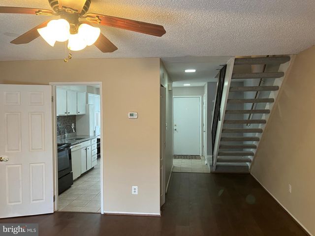 2294 WHITE CORNUS LN, Reston, VA 20191